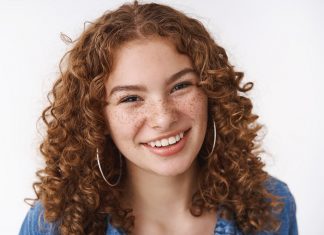 L’Alfabeto dei Capelli Ricci Alfabeto dei Capelli Ricci